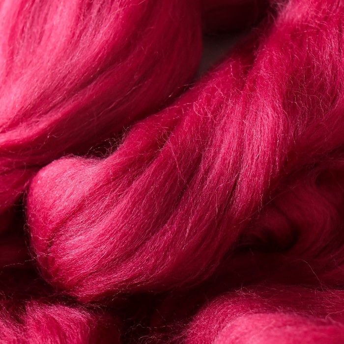 Шерсть для валяния 100% полутонкая шерсть 50 гр (088, брусника) - Фото 1