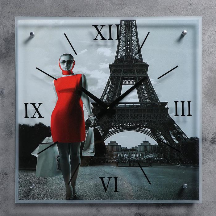 Часы настенные, серия: Люди, "Девушка в красном платье в Париже", 50х50 см - Фото 1