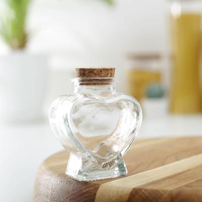 Ёмкость для специй «Парфе. Сердце», 80 мл, 5,5×4×8 см