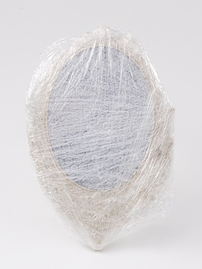 Зеркало настольное, двустороннее, зеркальная поверхность 13.5×18.5 см, бежевое