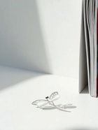 Брошь «Стрекоза» порхающая, белая в серебре - Фото 5