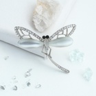 Брошь «Стрекоза» порхающая, белая в серебре - Фото 7
