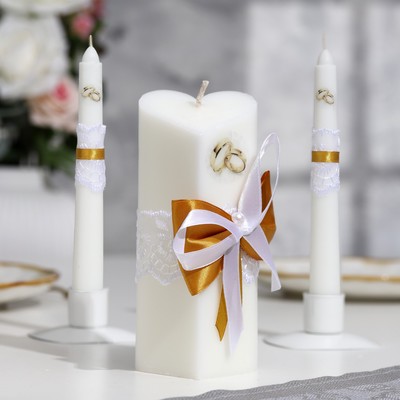 Набор свечей свадебных «Кружевной с бантиком золотым», 3 шт.: домашний очаг 6.8×15 см; родительские 1.8×17.5 см