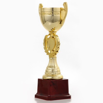 Кубок 081, наградная фигура, золото, подставка пластик, 24.7×9.7×7.5 см