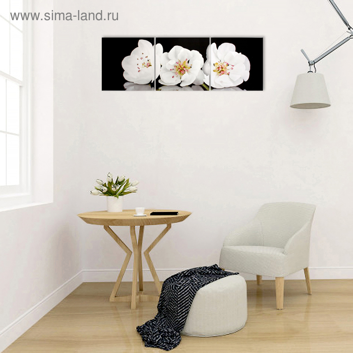 Картина модульная на подрамнике  "Цветы яблони" 3шт-50х50 см; 50*150 см - Фото 1