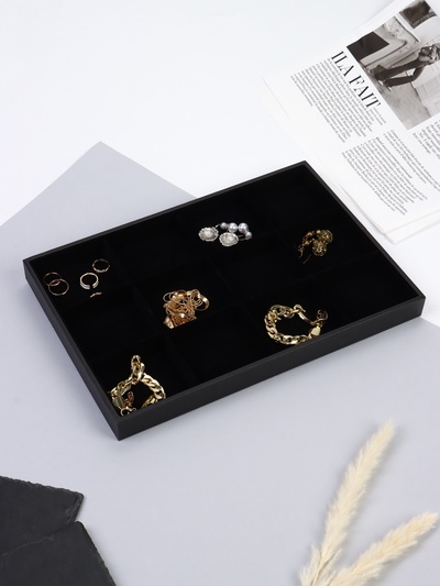 Подставка для украшений QF 12 ячеек, флок, 35×24×3, цвет чёрный