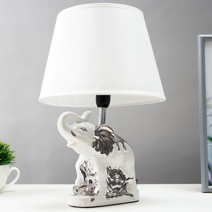 Лампа настольная "Белый слон" 22,5х22,5х32см RISALUX - Фото 1