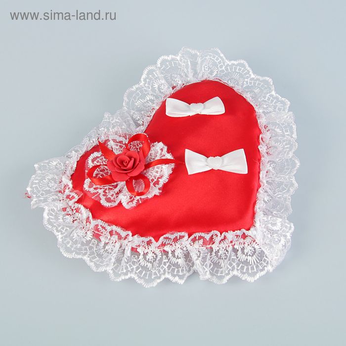 Подушечка для колец «Сердце», красная с белым кружевом - Фото 1