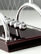 Маятник настольный антистресс «Шары техно: квадрат столбик», 13.5×13.5×11.5 см - Фото 5