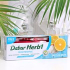 Набор Dabur Herb'l соль и лимон: зубная паста, 150 г + зубная щётка - фото 317945811