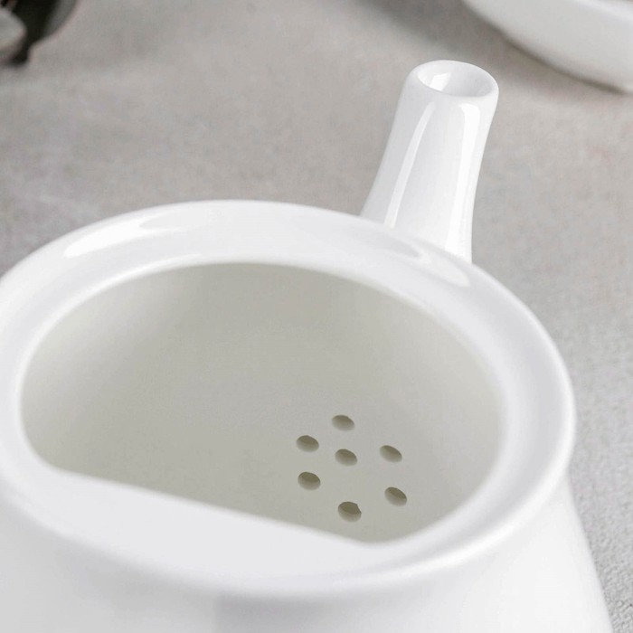 Чайник фарфоровый заварочный Wilmax, 1,15 л, цвет белый - фото 1883278657
