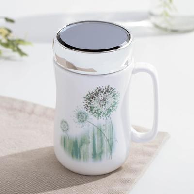 Кружка керамическая с зеркальной крышкой «Одуванчик», 500 мл, цвет МИКС