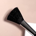 Кисть для макияжа, 16 см, цвет чёрный - Фото 3