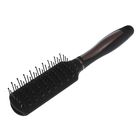 Расчёска массажная с прорезиненной ручкой, вентилируемая, прямоугольная, цвет чёрный/коричневый - Фото 3