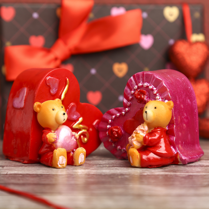 Сувенир "Мишка в костюме с сердцем/с букетом" 7×6×6 см МИКС - Фото 1