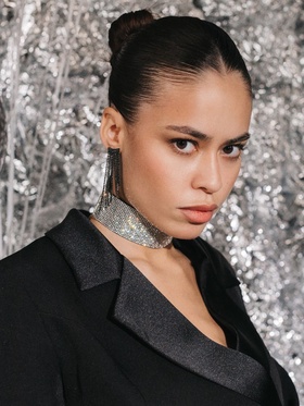 чёрно-серебряный