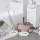 Набор для уборки: ведро на колёсиках с металлической центрифугой 17 л, швабра, запасная насадка из микрофибры, цвет МИКС - Фото 10