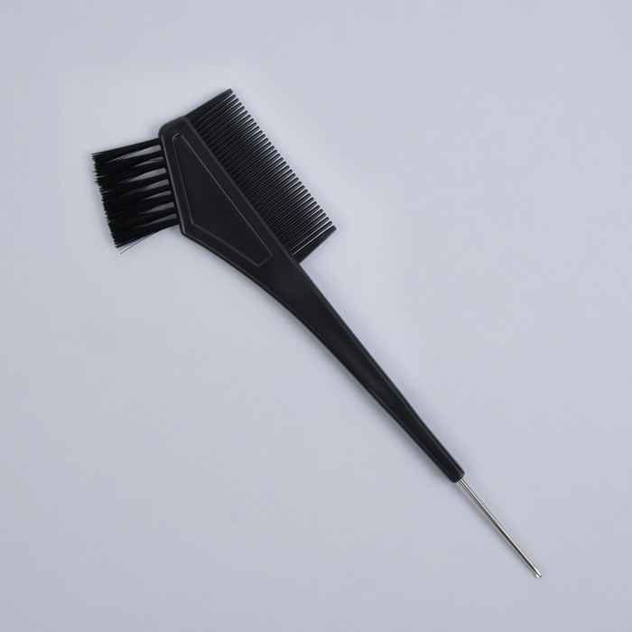 Расчёска для окрашивания, с крючком, 21,5 × 6,2 см, цвет чёрный - Фото 1