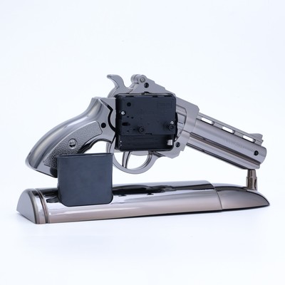 Часы - будильник настольные «Пистолет», дискретный ход, циферблат d=7 см, 13×24 см, АА