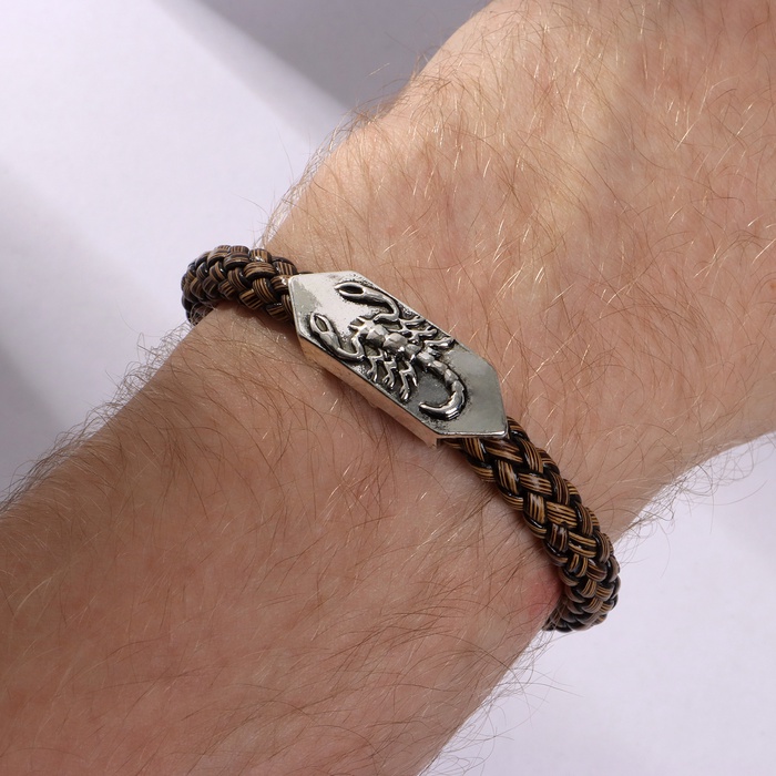 Браслет кожаный «Стиль» косичка, скорпион, коричневый с чернёным серебром, 21.5 см