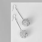 Серьги висячие «Шарик» переплетение, цвет светлое серебро, 6.5 см - Фото 3