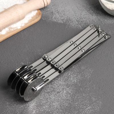 Тесторезка растяжимая Доляна, 5 дисков, 24.5×5 см