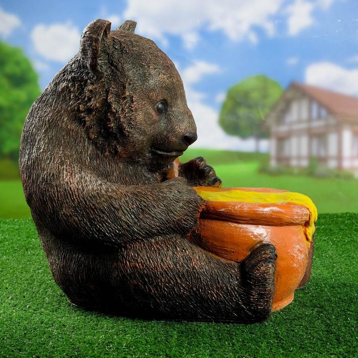 Садовая фигура "Медвежонок с медом Жадина" 43см - фото 1906841070