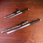 Макет оружия «Сувенирные катаны на подставке 2в1. Драконы золото на чёрном», подарочный набор, ножны ткань, 47 см; 70 см - Фото 2