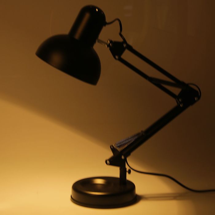 Лампа настольная 810 "Деко, чёрная" E27 40W RISALUX - фото 1887705701