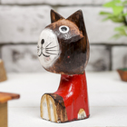 Сувенир "Кошка сидячая в красном" дерево 12 см - Фото 3