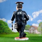 Садовая фигура из полистоуна «Гаишник на знаке», 85×46 см - Фото 3