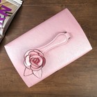 Шкатулка кожзам с отделениями под бижутерию "Крупная роза" розовая пастила 19х30х20 см - Фото 4