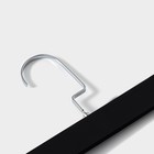 Вешалка для брюк и юбок с зажимами, 30×16.5 см, покрытие soft-touch, чёрная - Фото 2