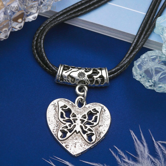 Кулон на шнурке "Кантри" бабочка и сердце, цвет чернёное серебро - Фото 1