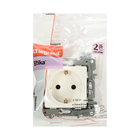Розетка Legrand Etika 672221, 16 А, одноместная, скрытая, с з/к, белая 2151178 - фото 16355488