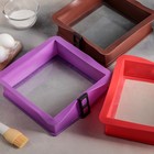 Форма силиконовая для выпечки со стеклянным дном 25,5х25,5х7,5 см "Квадрат", цвета МИКС - Фото 3
