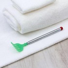 Массажёр - чесалка, универсальный, с раздвижной ручкой, 23/48 см, цвет серебристый/зелёный - Фото 1