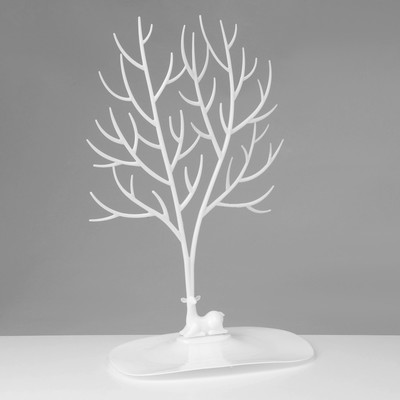 Подставка для украшений «Олень», 25×15×41 см, прямоугольное основание, белая