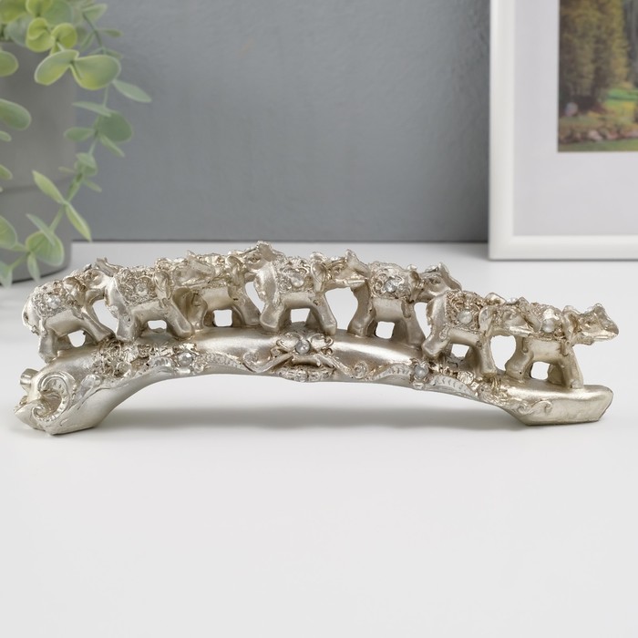 Фигурка полистоун стразы «Семь слонов на бивне», 6.5×22×4.5 см - Фото 1