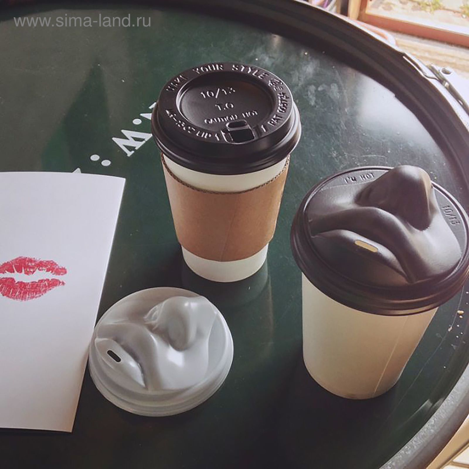 Крышка для кофе губы