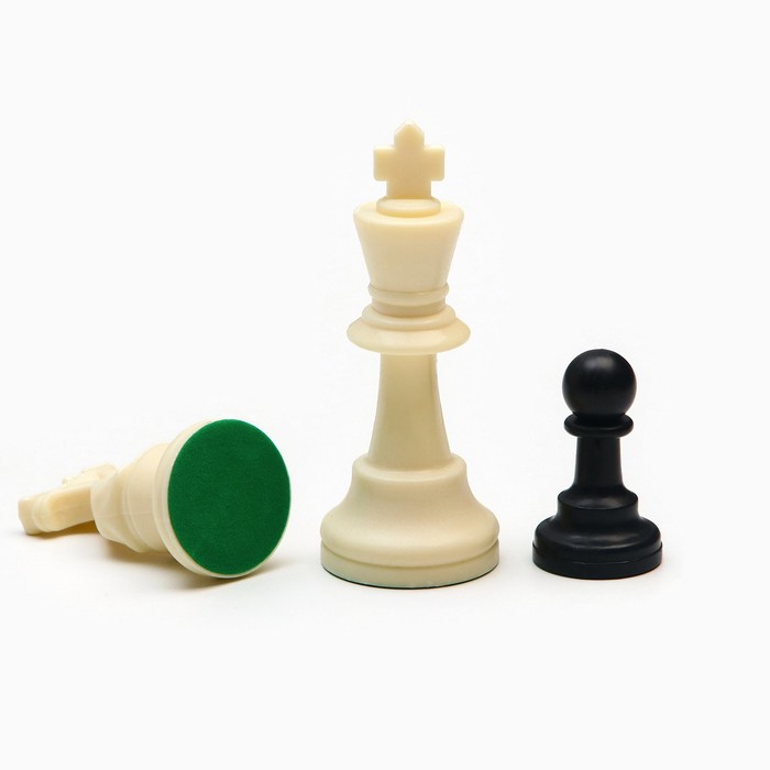 Шахматы в пакете, фигуры (пешка h-4.5 см, ферзь h-7.5 см), поле 50 х 50 см - фото 1906852123
