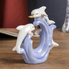 Сувенир керамика "3 дельфина на волне" белые 11х11х4 см - Фото 4