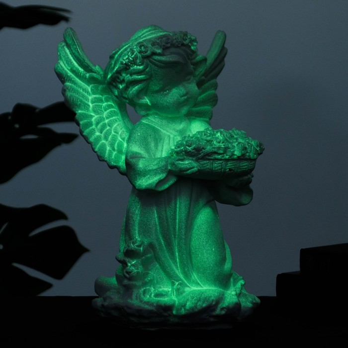 Светящаяся фигура "Ангел с чашей цветов" 15х15х32см - Фото 1