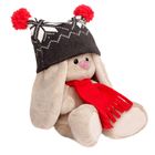 Мягкая игрушка "Зайка Ми" в черной шапке с помпонами и красном шарфике, 15 см - Фото 3