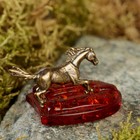 Сувенир из латуни и янтаря "Конь на подкове" - Фото 2