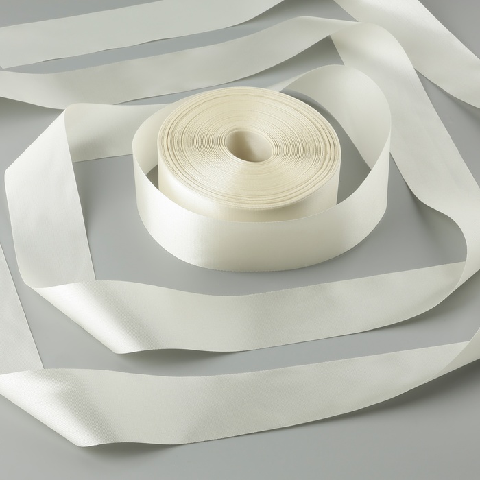 Лента атласная, 50 мм, 100±5 м, айвори - Фото 1