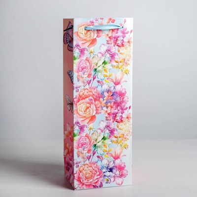 Пакет подарочный ламинированный под бутылку, упаковка, «Цветы и бабочки», 13 х 36 х 10 см