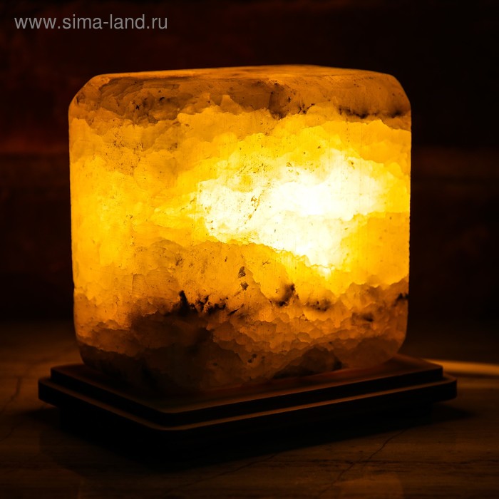 Соляной светильник "Квадратик" малый 8 х 8 х 6 см, цельный кристалл - Фото 1