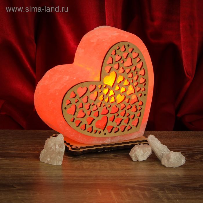Соляной светильник "Сердце" большой с узором 18 х 17 х 6 см, деревянный декор, цельный кристалл - Фото 1