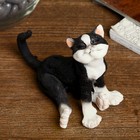 Сувенир полистоун "Черно-белый кот Феликс мурлычет" 9х10х8 см - Фото 2